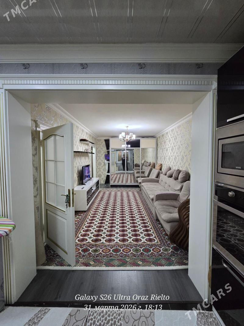 Satlyk Jay 11 Mkr 1/2 Edilen - 11 мкр - img 1