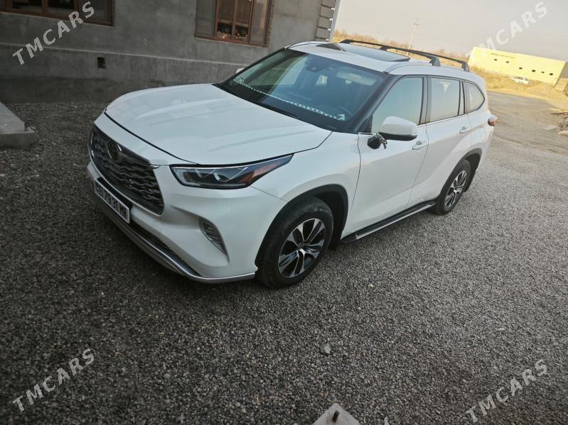 Toyota Highlander 2021 - 510 000 TMT - Мары - img 1