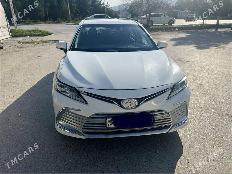Toyota Camry Hybrid 2022 - 229 000 TMT - Гёкдепе - img 1