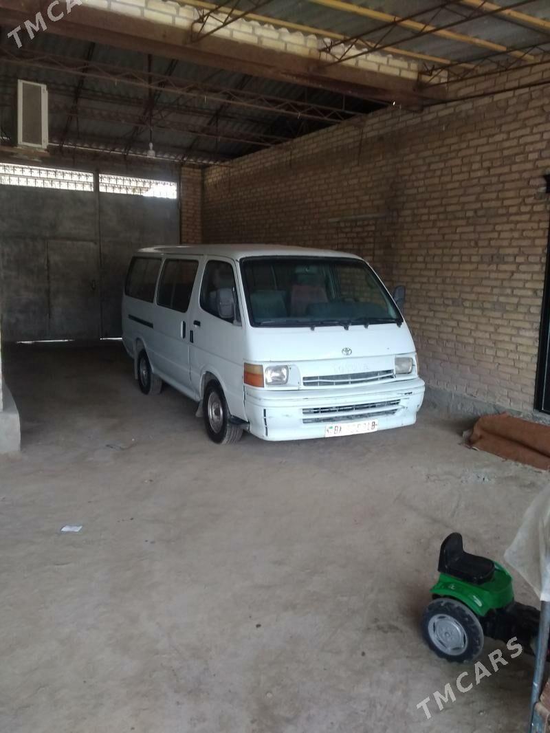 Toyota Hiace 1990 - 95 000 TMT - Саят - img 1