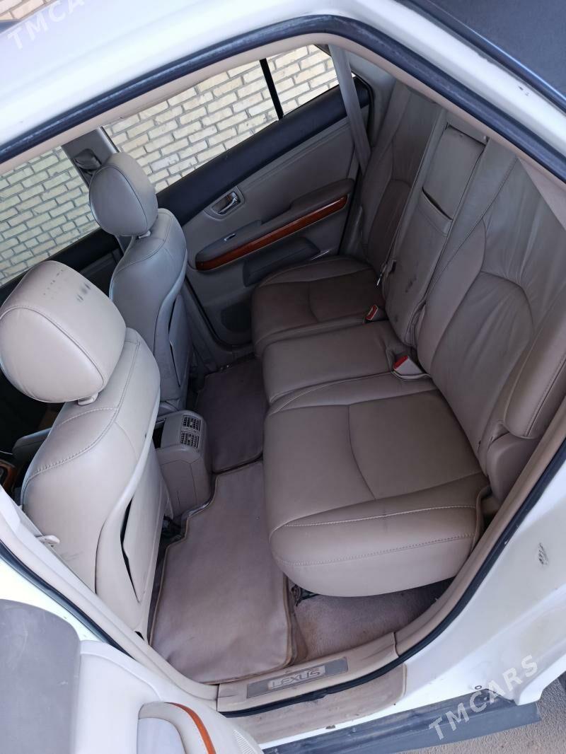 Lexus RX 330 2004 - 200 000 TMT - Сакарчага - img 1