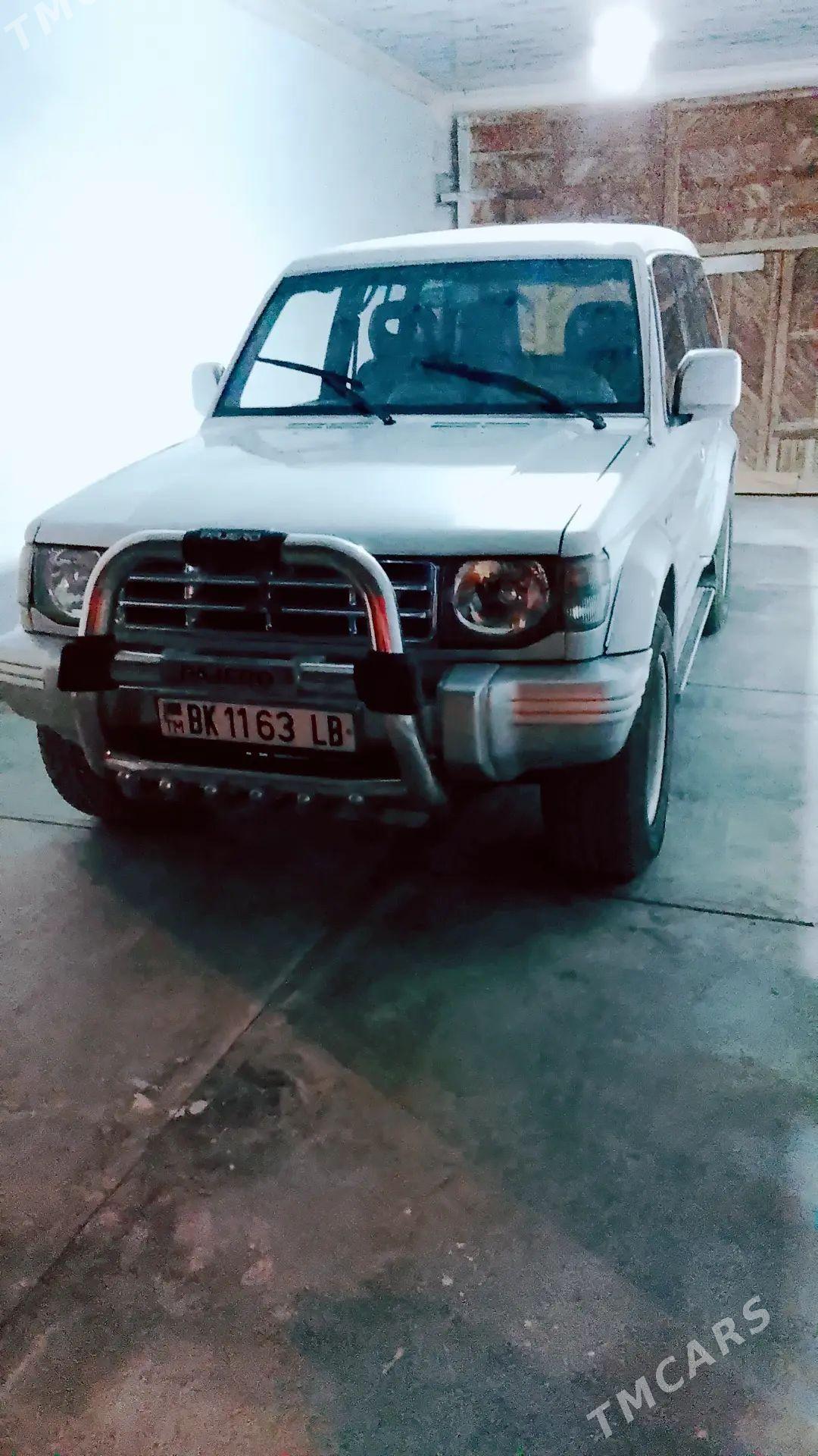 Mitsubishi Pajero 1994 - 80 000 TMT - Дянев - img 1