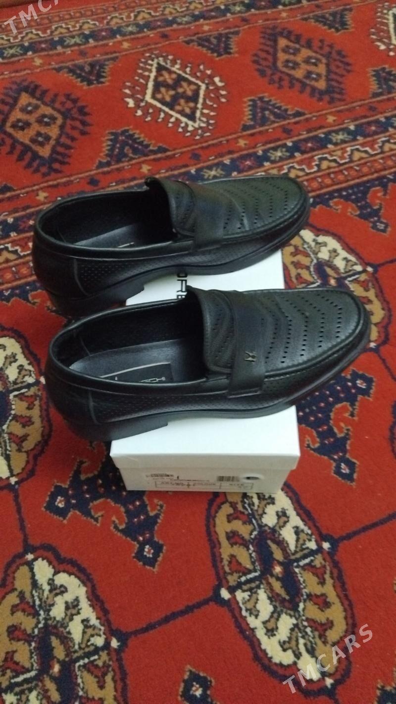 Köwiş botinka - Дашогуз - img 1