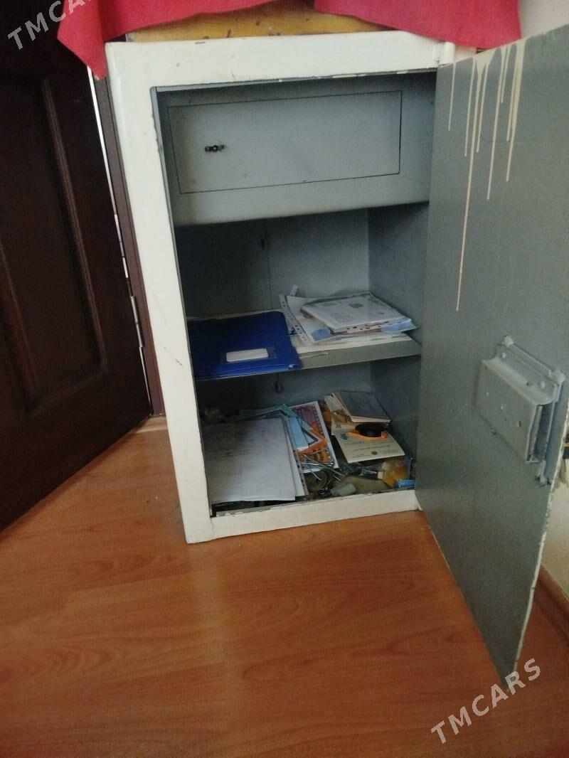 seyf сейф - Мир 6 - img 1