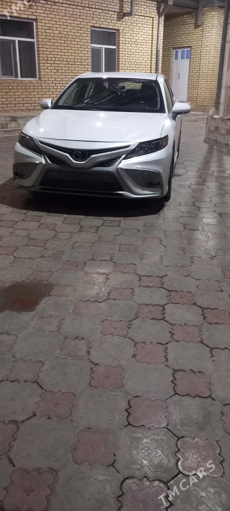 Toyota Camry 2021 - 325 000 TMT - Мары - img 1