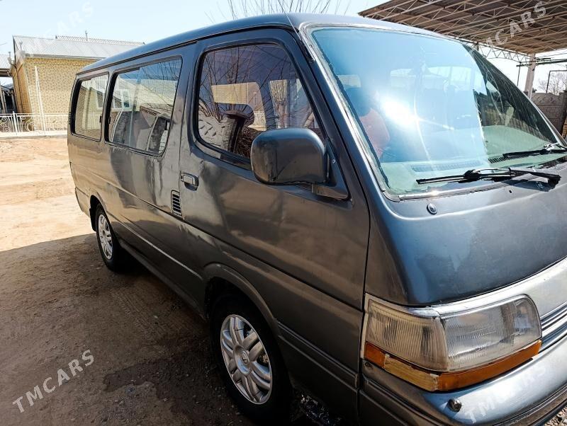 Toyota Hiace 1992 - 60 000 TMT - Сакарчага - img 1