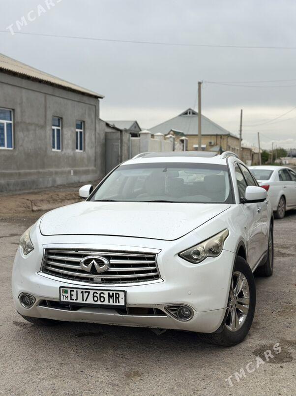 Infiniti FX35 2010 - 240 000 TMT - Мары - img 1