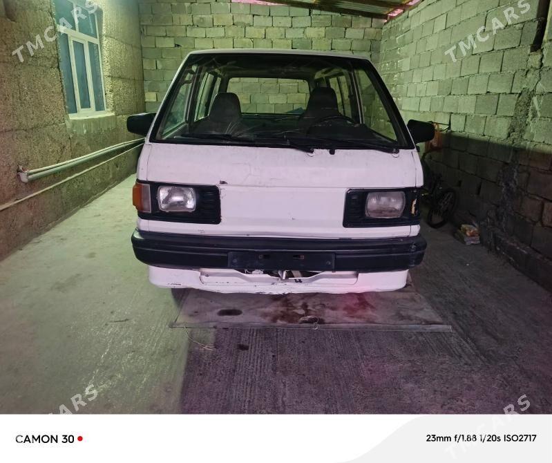 Toyota Hiace 1990 - 15 000 TMT - Бузмеин - img 1