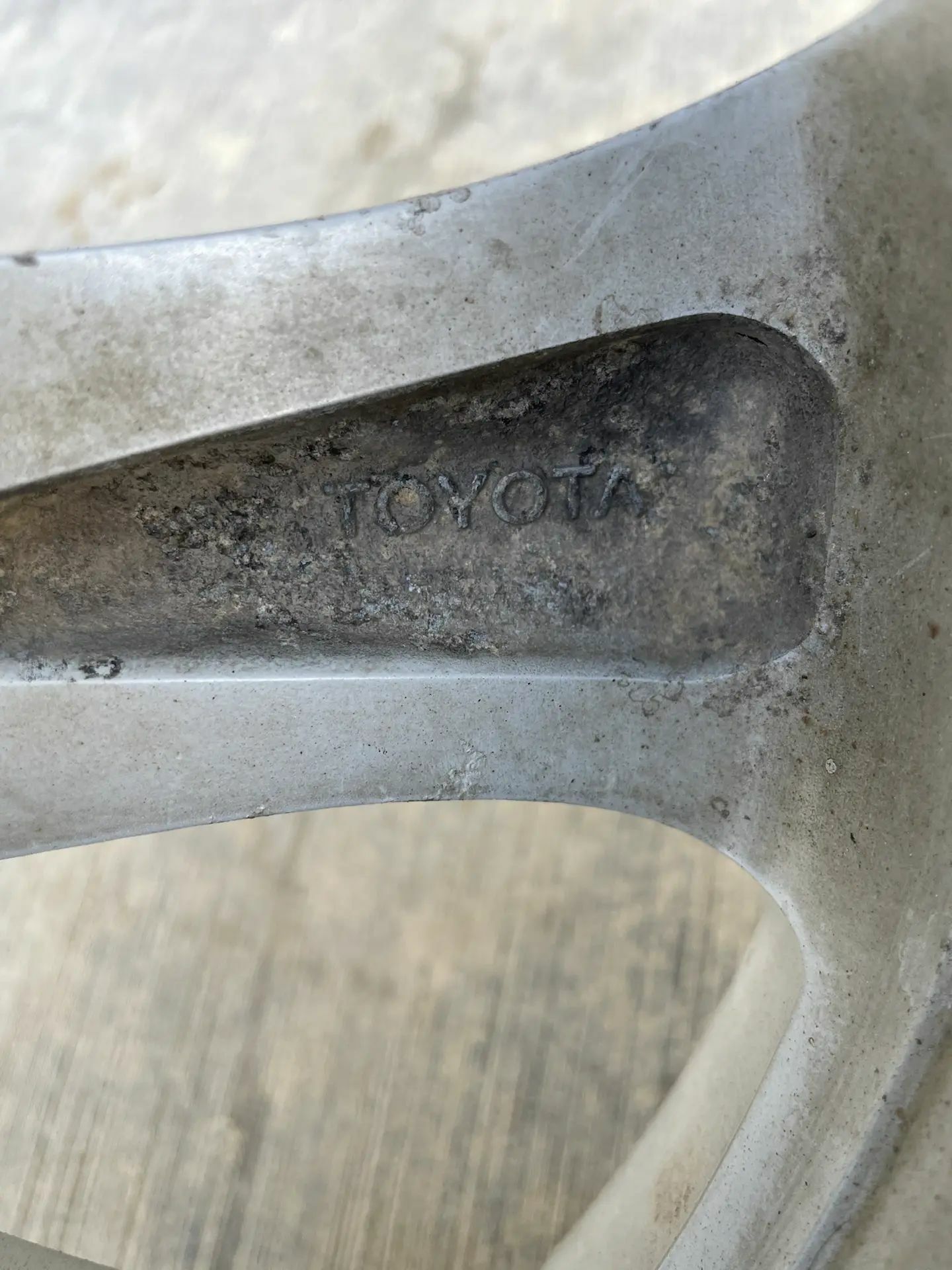 diska 18 1 000 TMT - Köýtendag - img 1