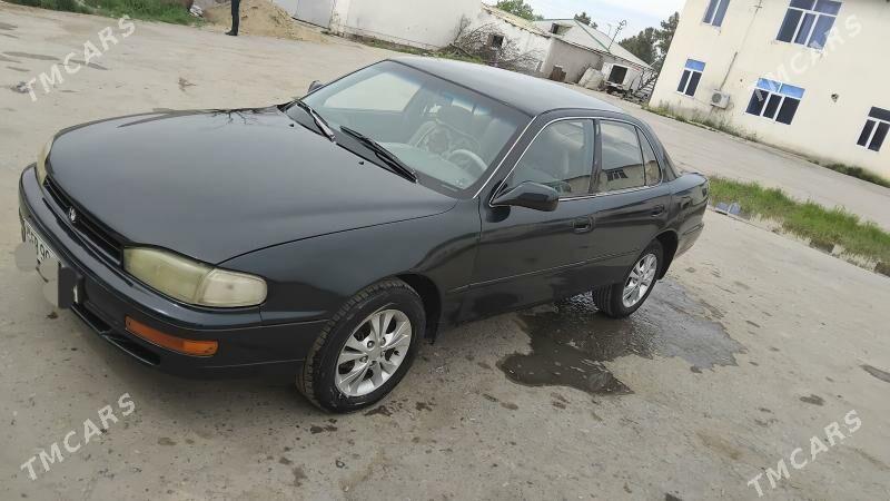 Toyota Camry 1993 - 90 000 TMT - Сакар - img 1