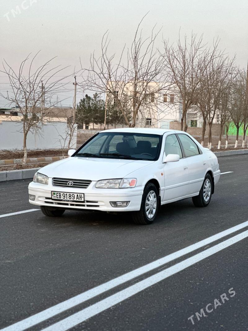 Toyota Camry 1997 - 132 000 TMT - Теджен - img 1