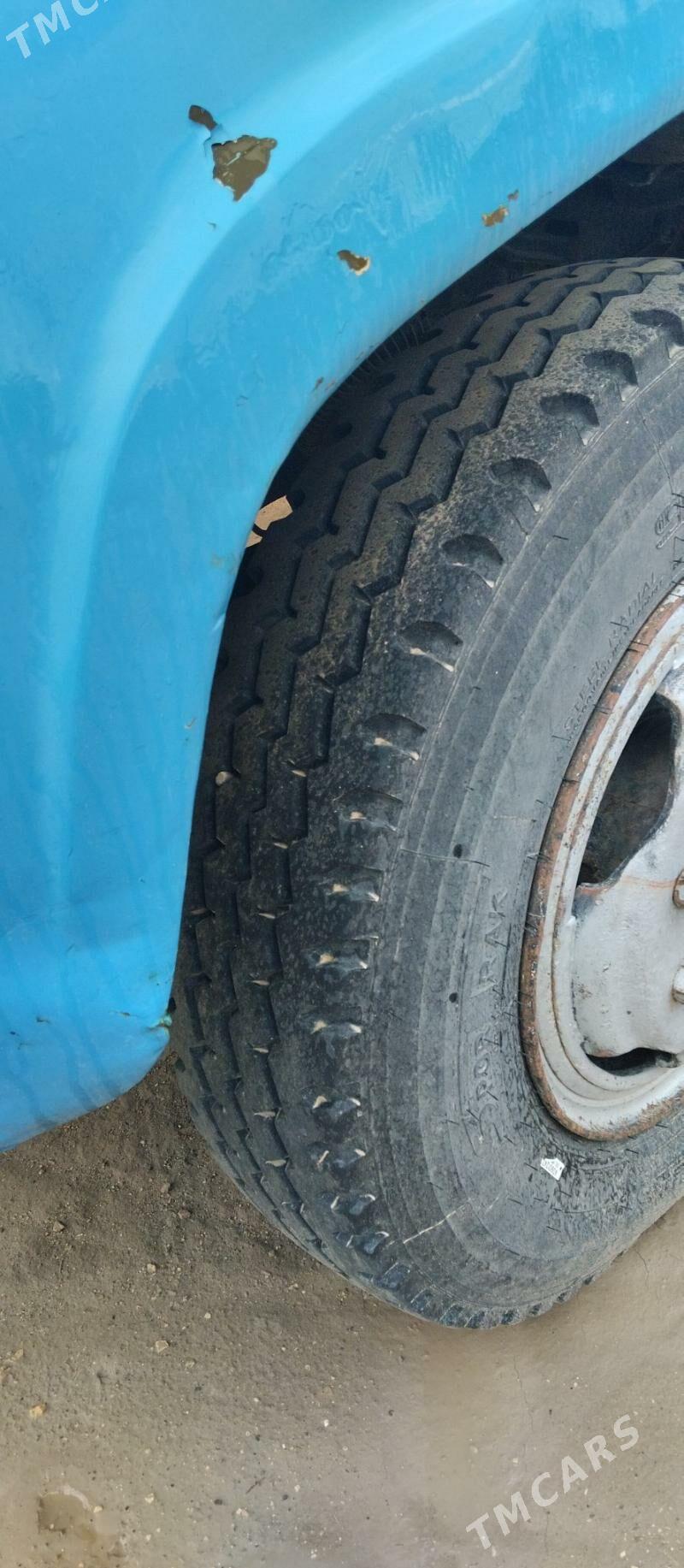 Zil 130 1991 - 32 000 TMT - Мургап - img 1