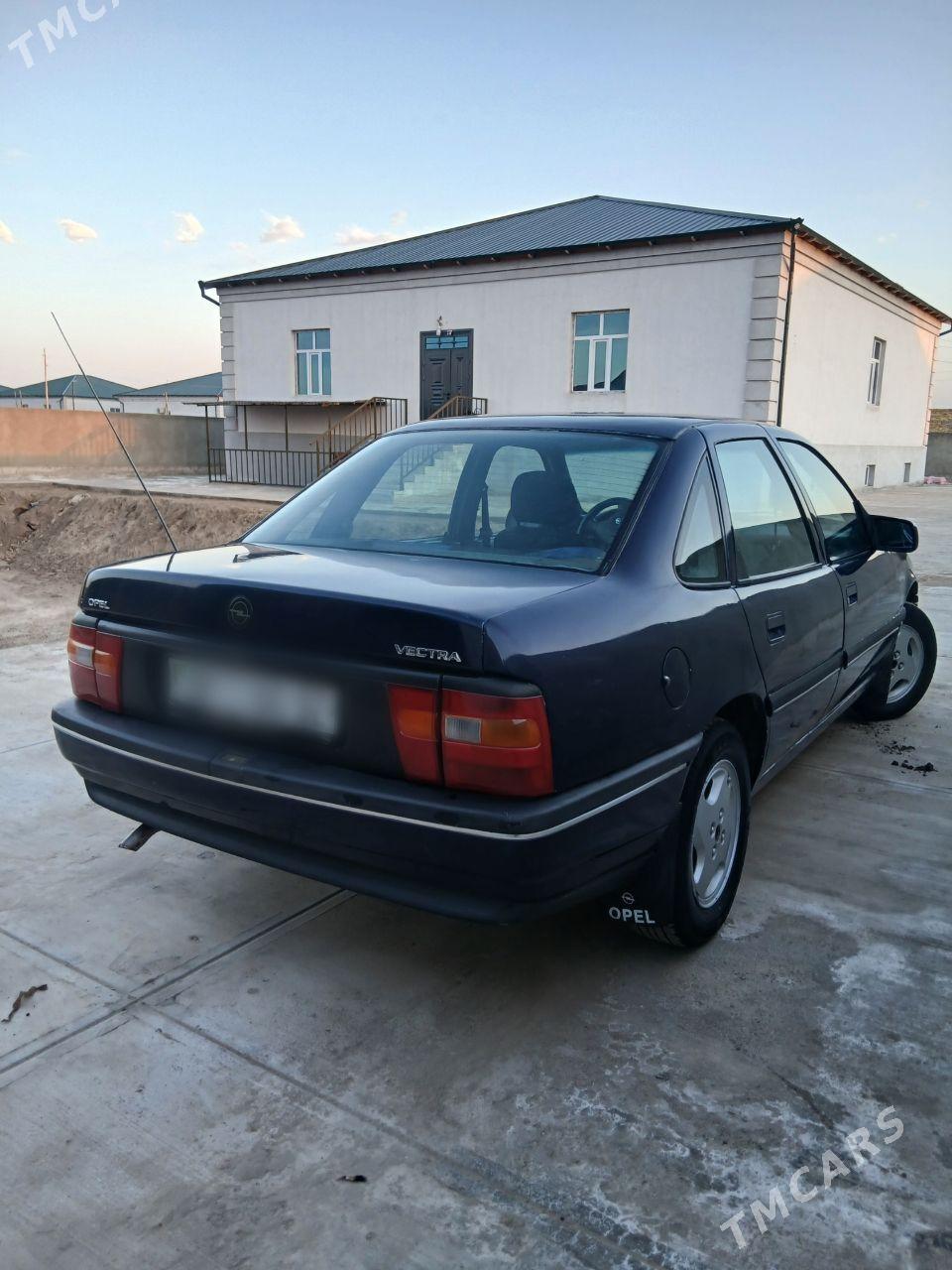 Opel Vectra 1993 - 42 000 TMT - Дашогуз - img 1