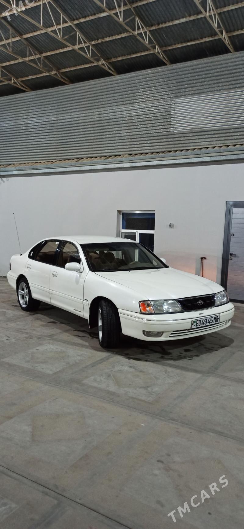 Toyota Avalon 1995 - 120 000 TMT - Мары - img 1