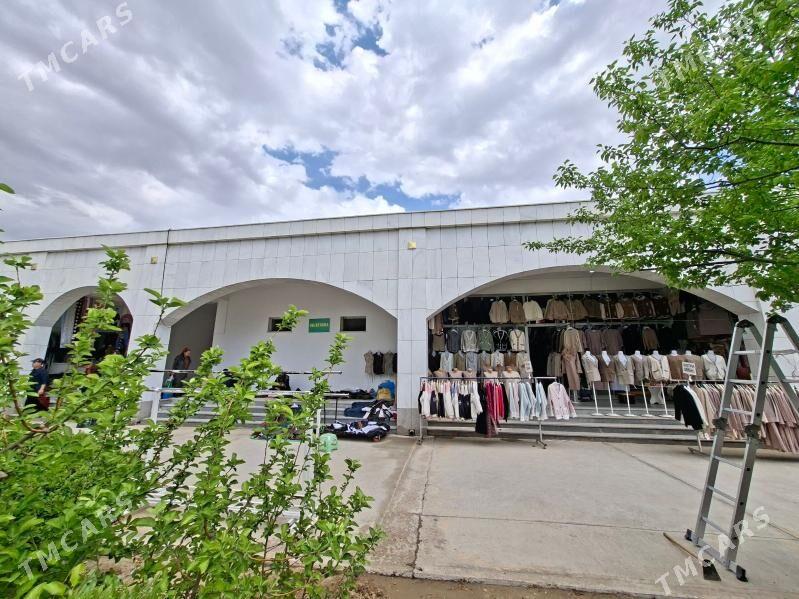 Altyn Asyr Gündogar Bazary - "Алтын Асыр" Гундогар базары ( Толкучка) - img 1