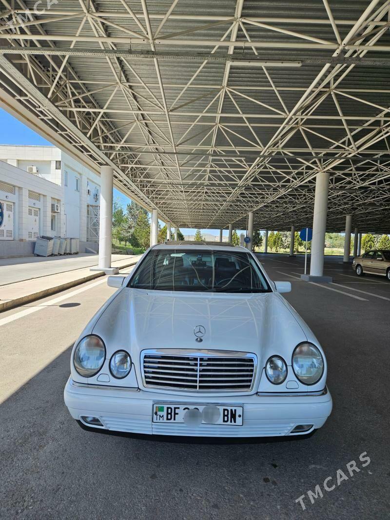Mercedes-Benz E320 1999 - 154 000 TMT - Türkmenbaşy - img 1