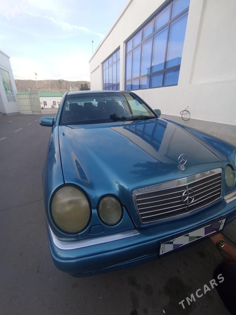 Mercedes-Benz E430 1998 - 95 000 TMT - Türkmenbaşy - img 1