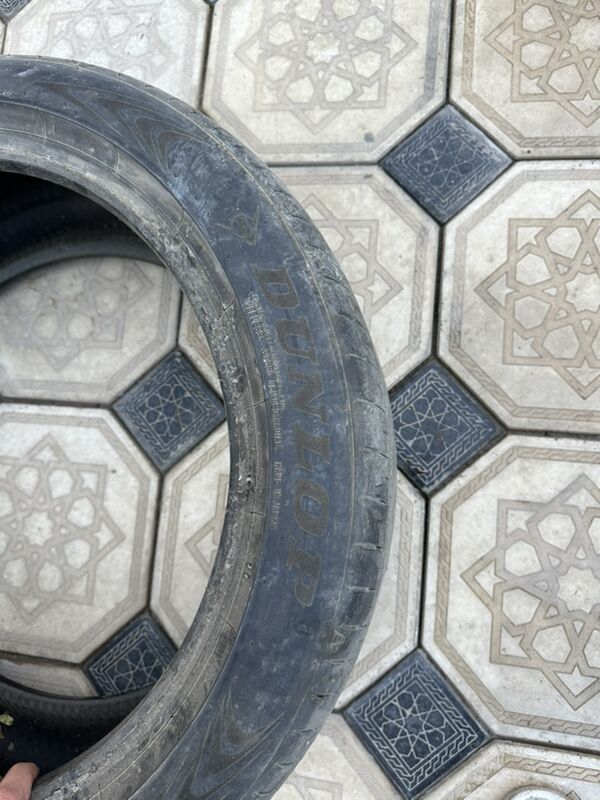 Dunlop235/45R18 5 000 TMT - Änew - img 1