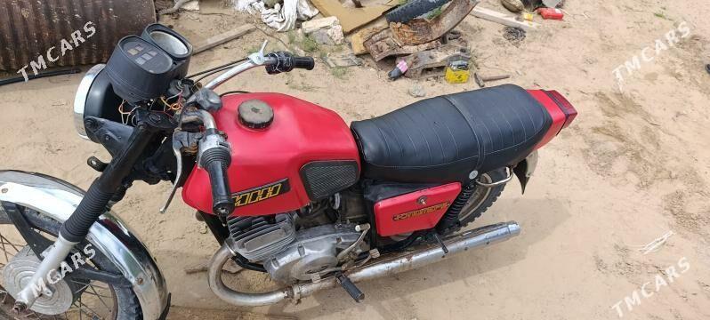 Iž Ýupiter 2026 - 13 000 TMT - Ak bugdaý etraby - img 1