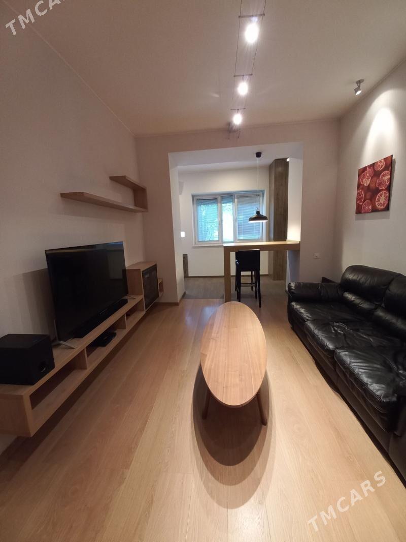 центр 1 этаж 3 ком - Aşgabat - img 1