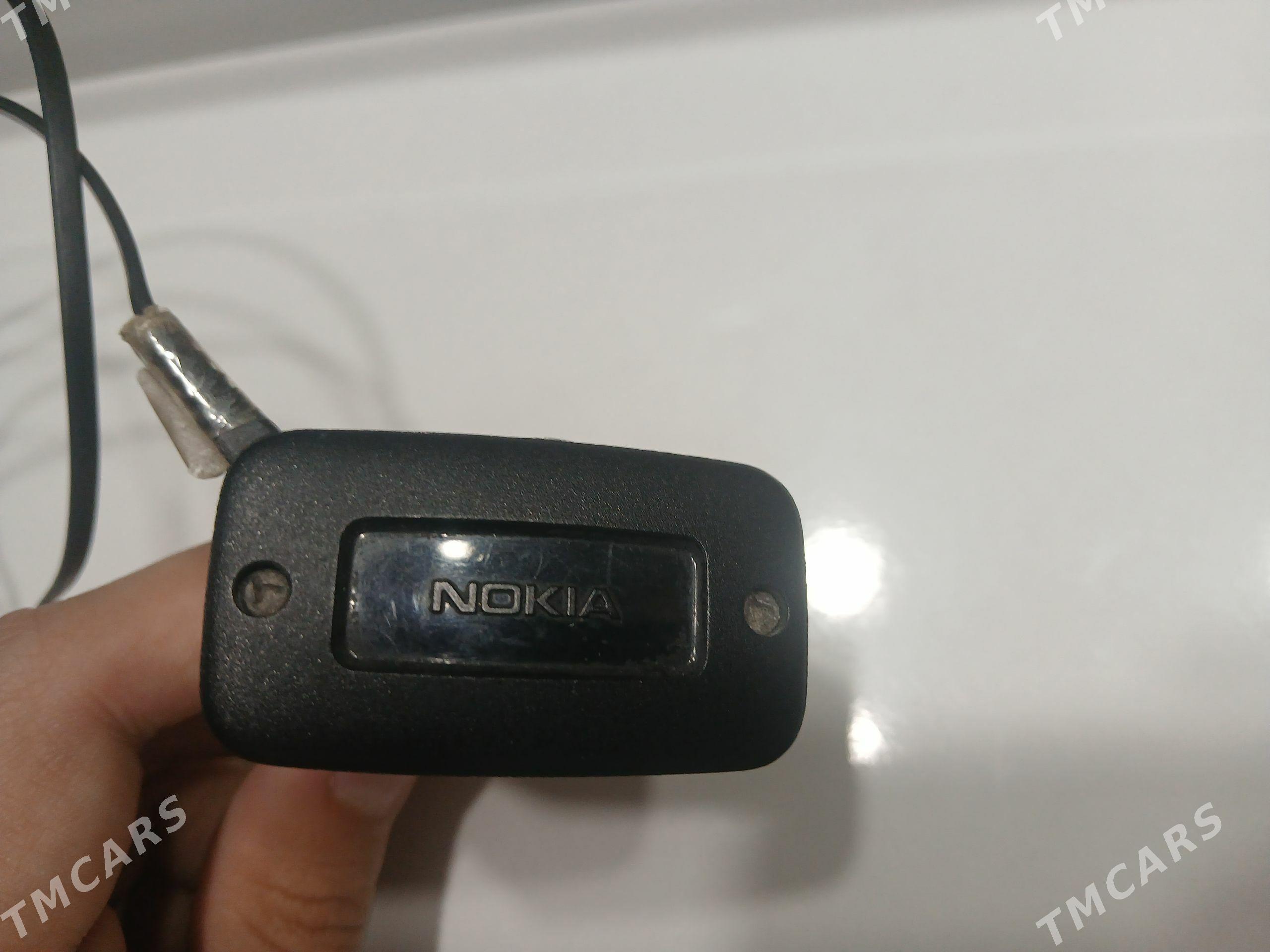 Nokia Original zaryatnik - Büzmeýin - img 1