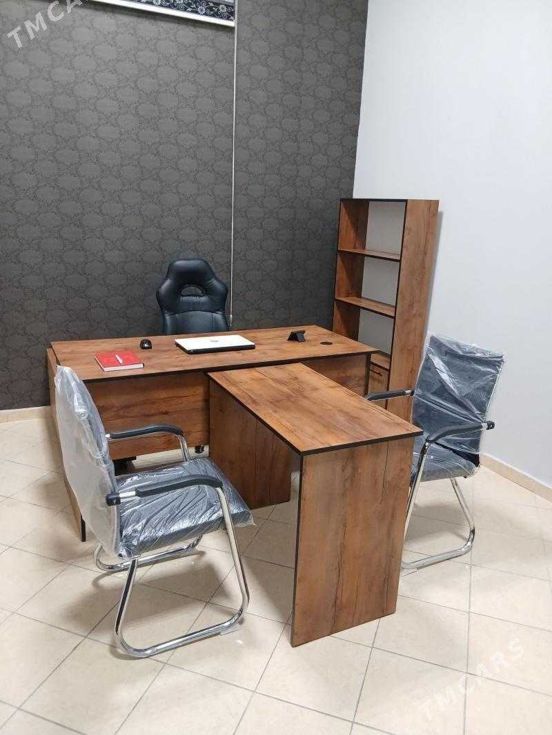 stol direktorskiý / стол / - Aşgabat - img 1