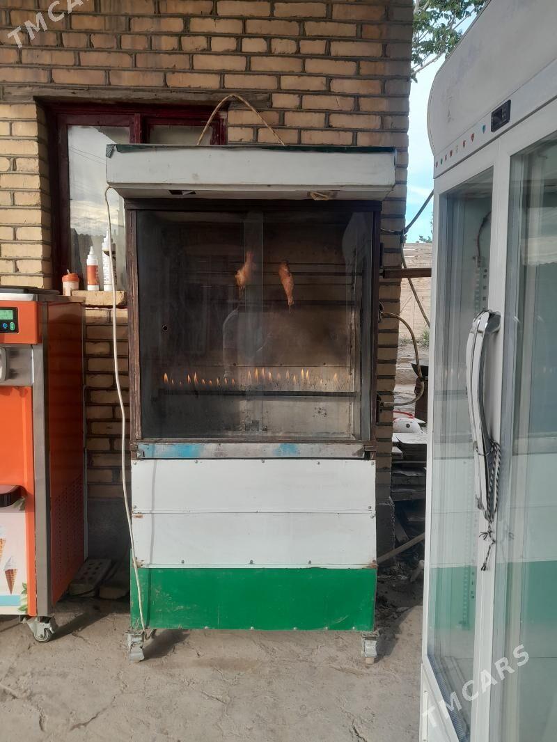 girl aparat - Mary - img 1