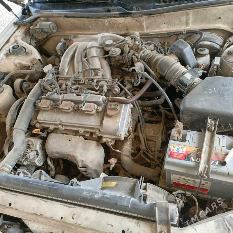 Toyota Camry 1995 - 100 000 TMT - Сакарчага - img 1