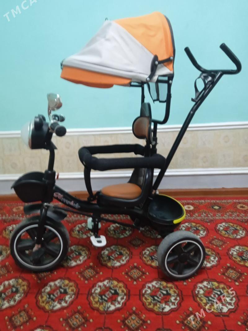 kolyaska welli - Гурбансолтан Едже - img 1