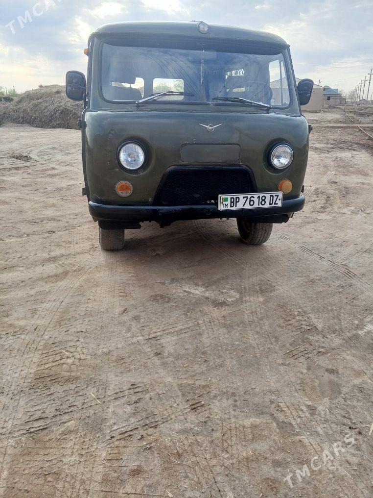 UAZ 452 1981 - 35 000 TMT - Акдепе - img 1