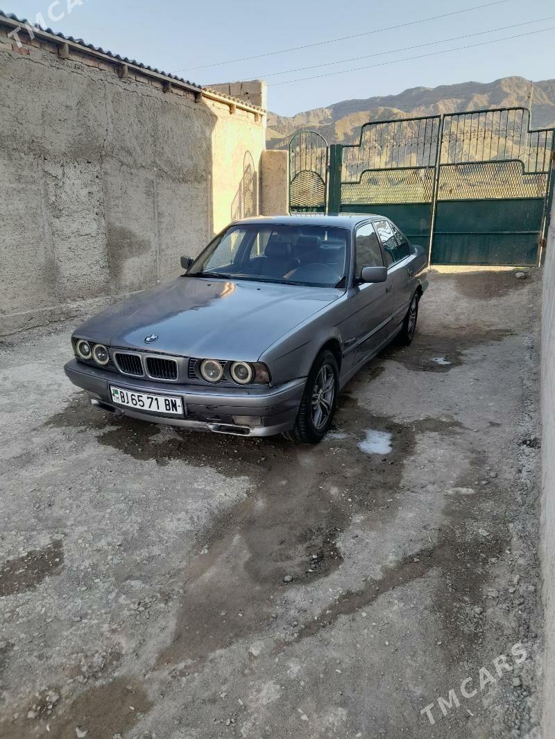 BMW 525 1994 - 65 000 TMT - Берекет - img 1