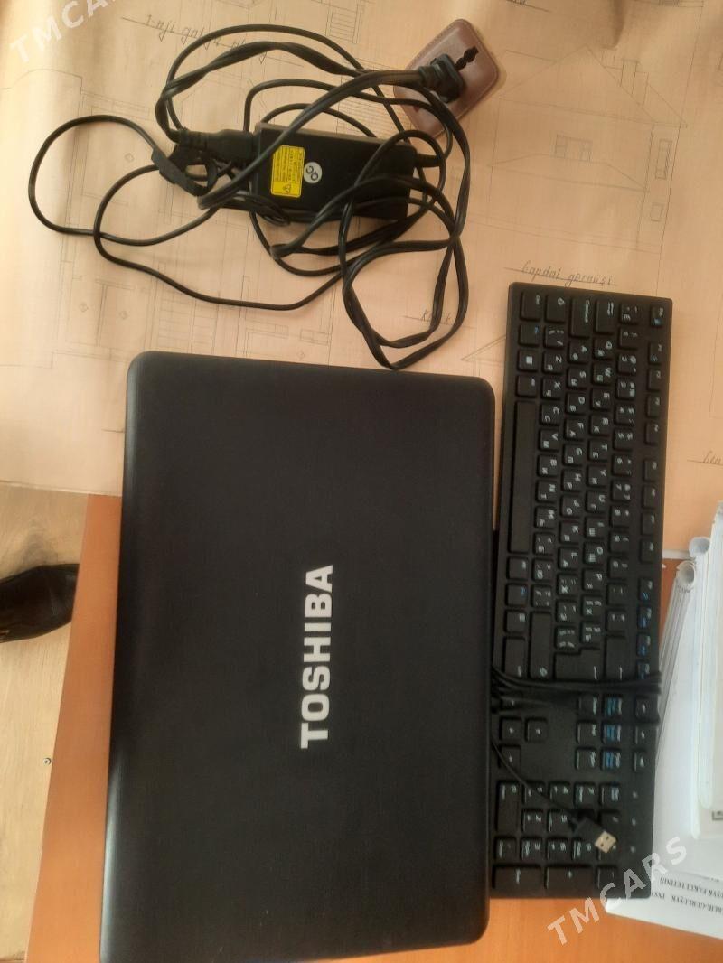 Toshiba kompyuter - 8 мкр - img 1
