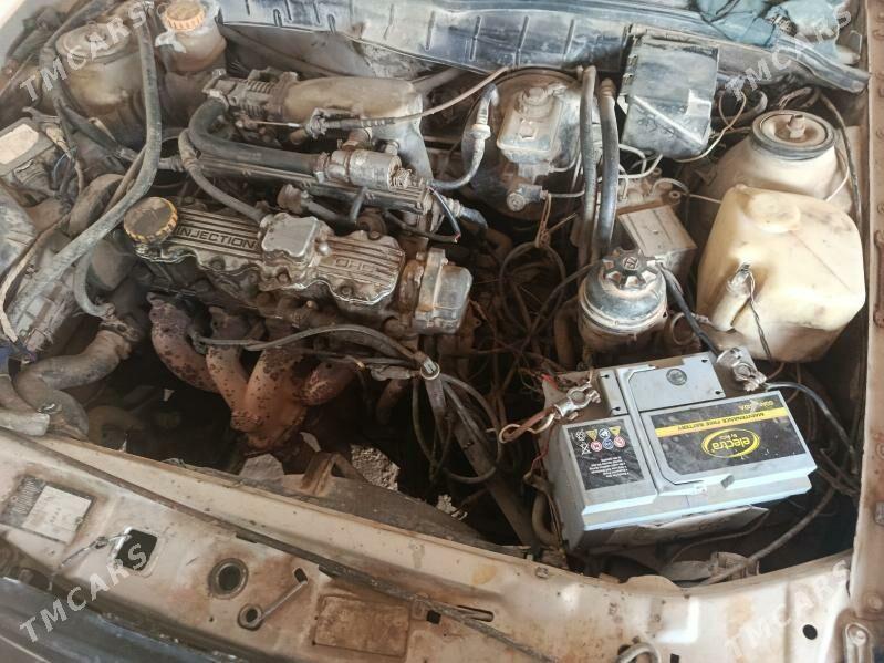 Opel Vectra 1989 - 35 000 TMT - Халач - img 1