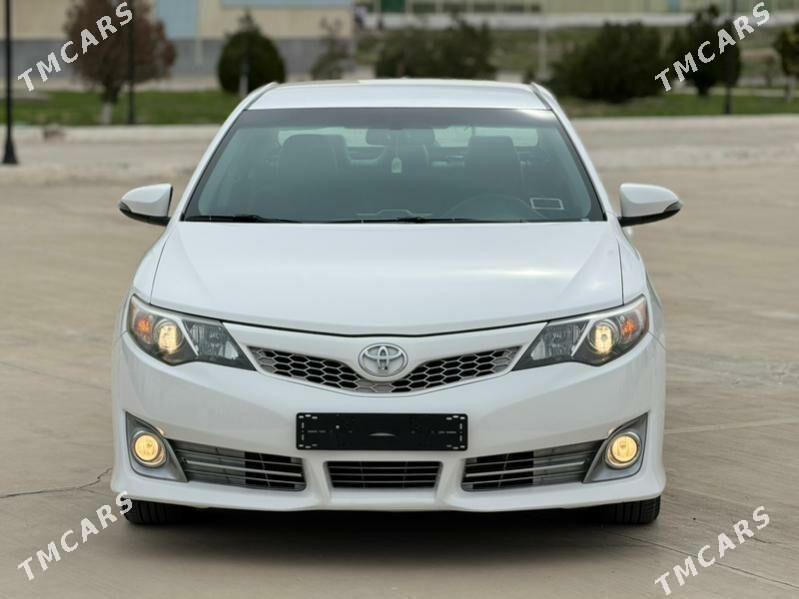 Toyota Camry 2014 - 260 000 TMT - Gyzylarbat - img 1