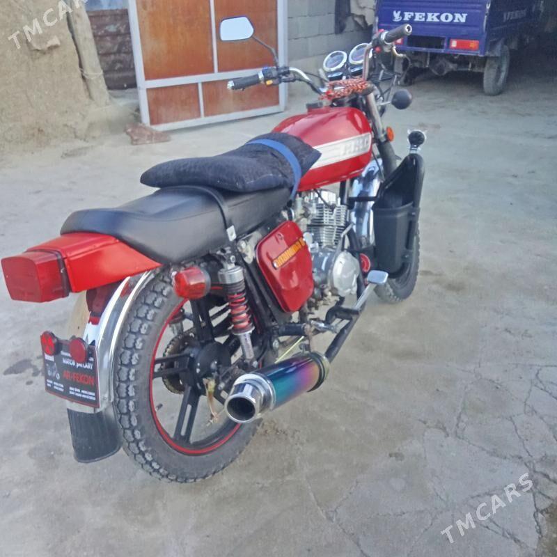 Iž Ýupiter 4 2023 - 9 000 TMT - Bäherden - img 1