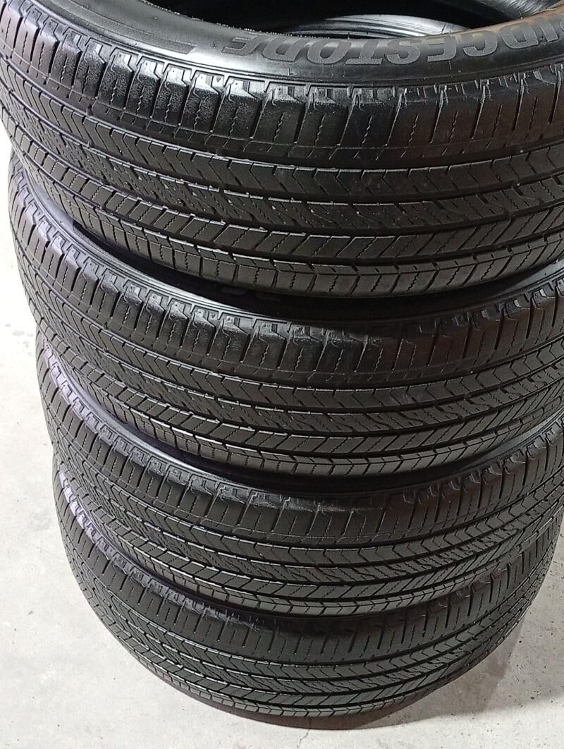 235/55/20/ BREDISTONE 2 050 TMT - Гарадамак - img 1