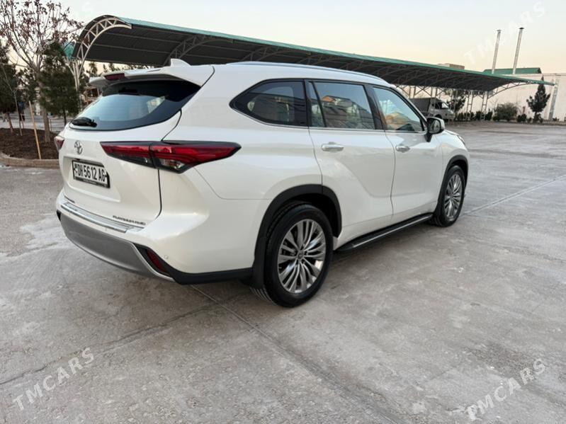 Toyota Highlander 2022 - 700 000 TMT - Aşgabat - img 1