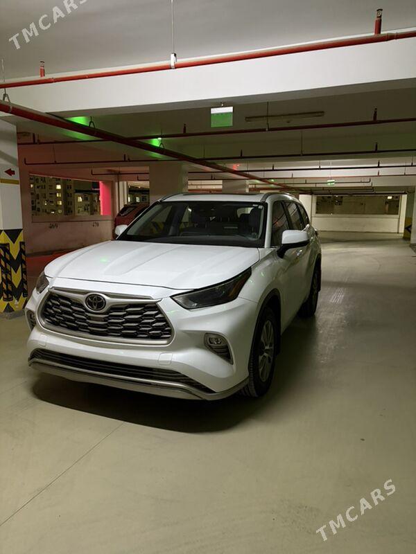 Toyota Highlander 2023 - 630 000 TMT - Aşgabat - img 1