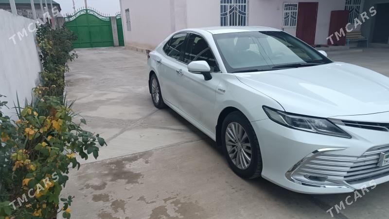 Toyota Camry Hybrid 2021 - 250 000 TMT - Гёкдепе - img 1