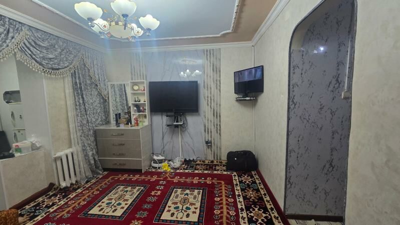 ARENDA 4 MKR 1 KOMNAT GOSTINKA - 4 мкр - img 1