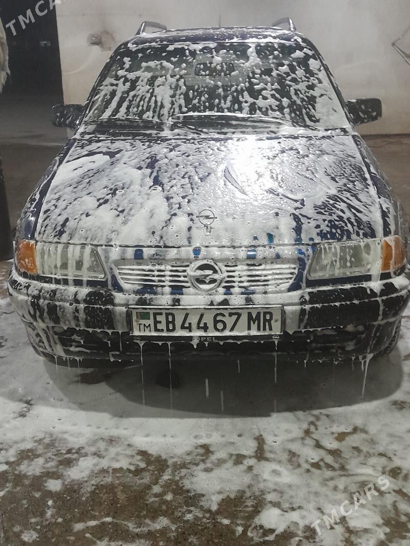 Opel Astra 1995 - 100 000 TMT - Мары - img 1