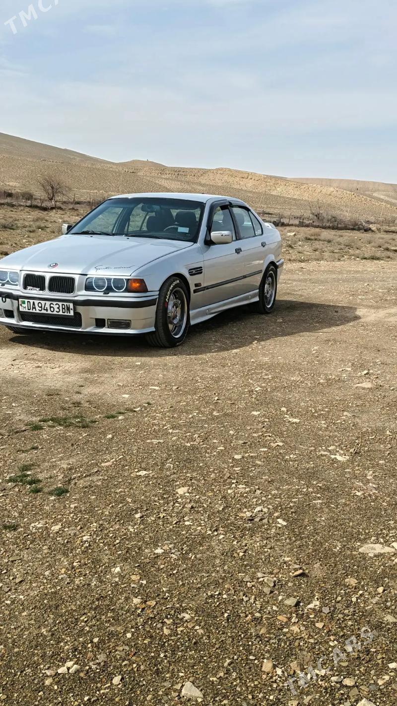 BMW 330 1993 - 62 000 TMT - Балканабат - img 1