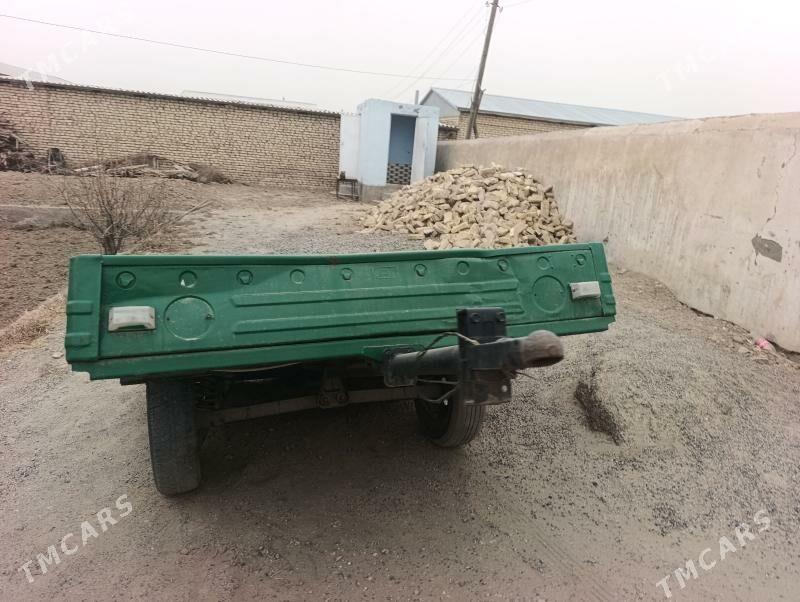 Toyota 4Runner 1998 - 8 000 TMT - Мары - img 1