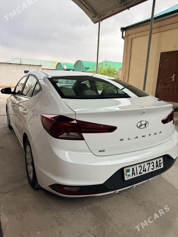 Hyundai Elantra 2019 - 215 000 TMT - Aşgabat - img 1