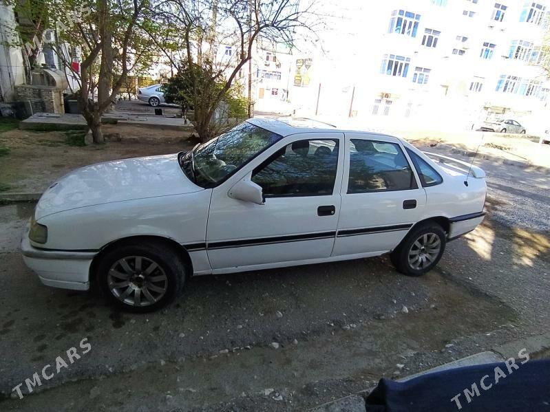 Opel Vectra 1992 - 35 000 TMT - Туркменбаши - img 1