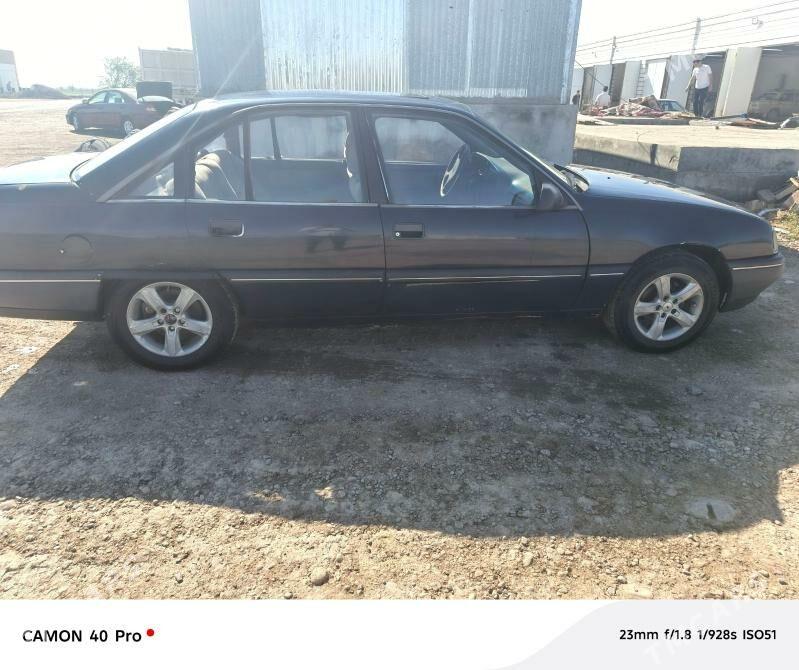 Opel Omega 1990 - 25 000 TMT - Murgap - img 1