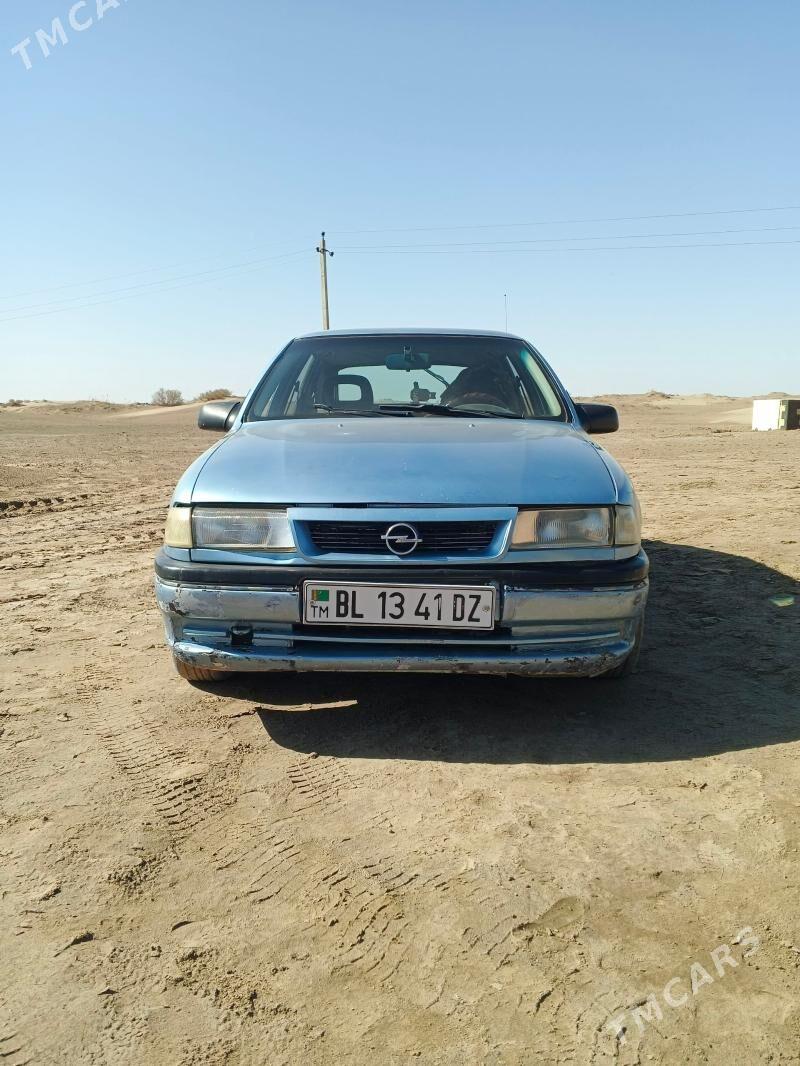 Opel Vectra 1994 - 35 000 TMT - Дашогуз - img 1