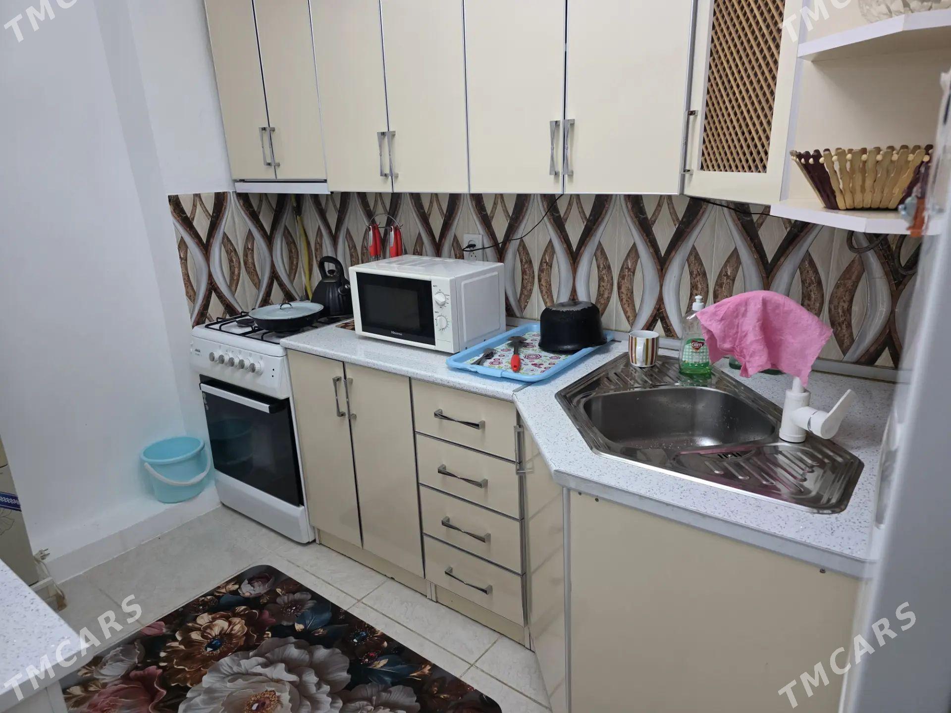 сдаётся квартира на Черёмушках - Türkmenbaşy - img 1