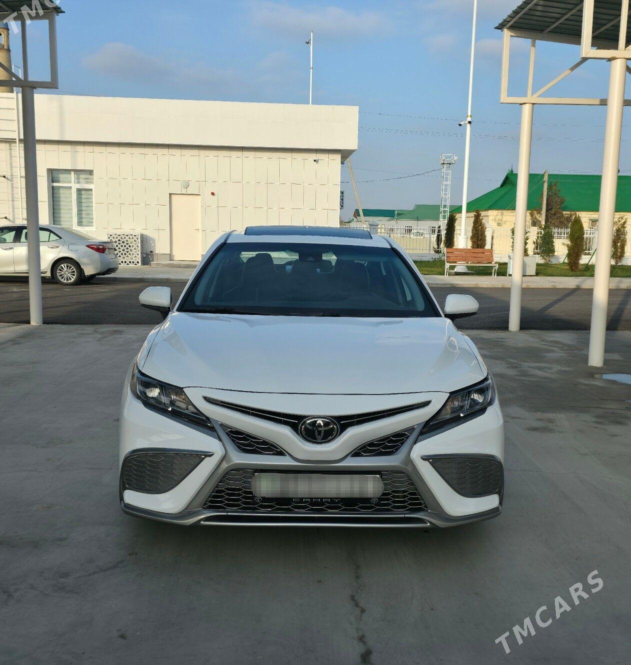 Toyota Camry 2020 - 340 000 TMT - Aşgabat - img 1