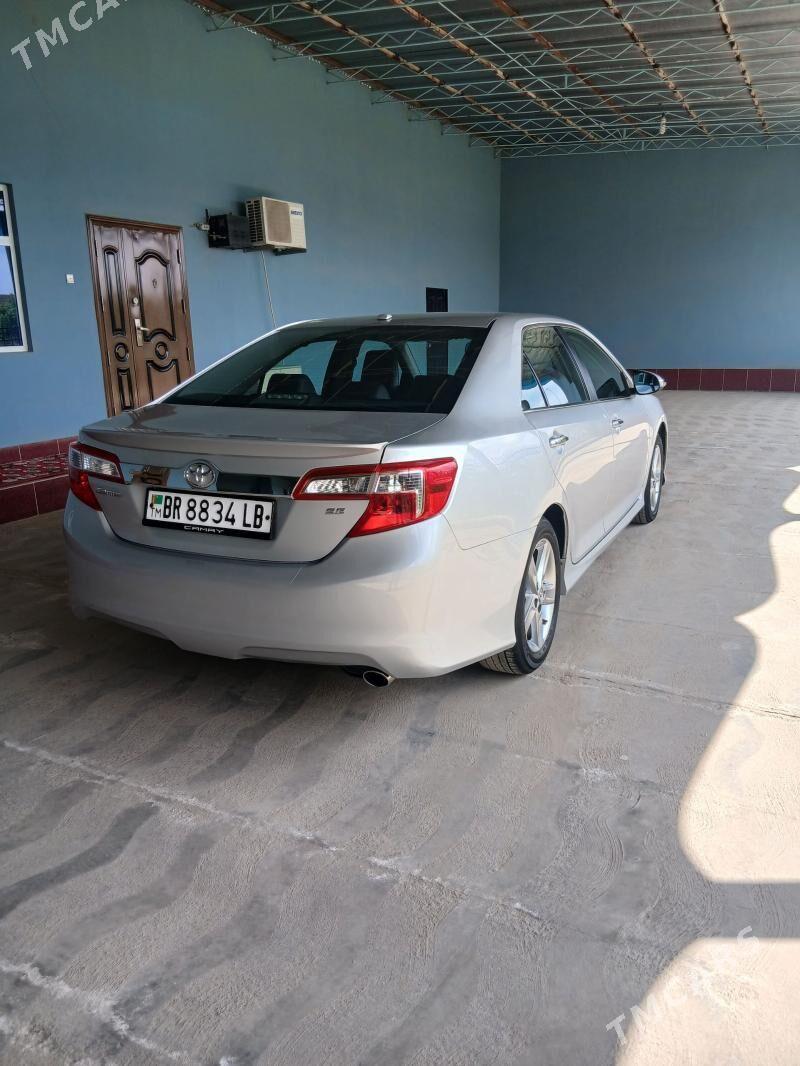 Toyota Camry 2014 - 290 000 TMT - Saýat - img 1